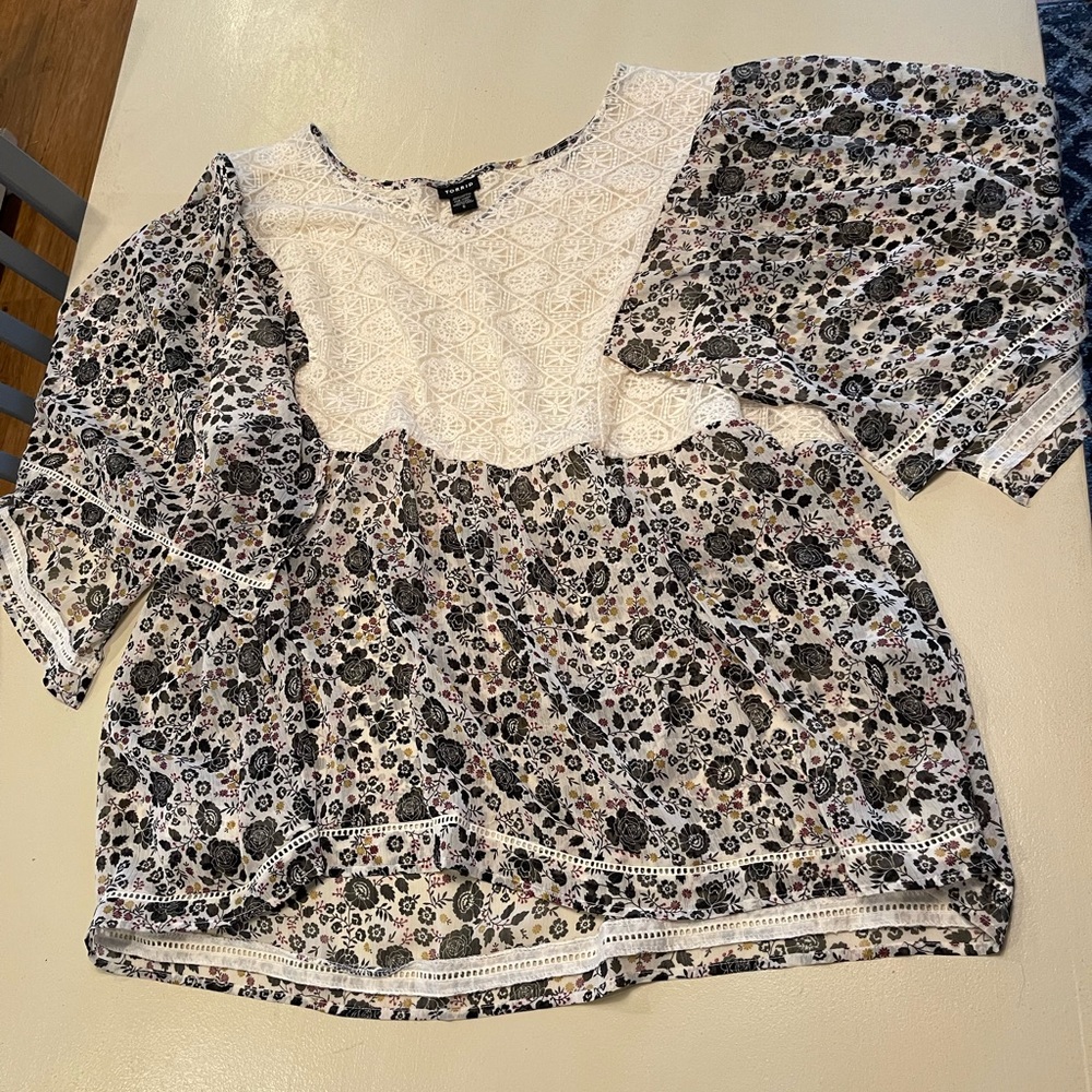 Torrid blouse